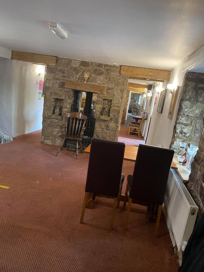 The Glan Yr Afon Inn Holywell  Exterior foto